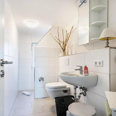 Huus Achtern Diek Apartament *
